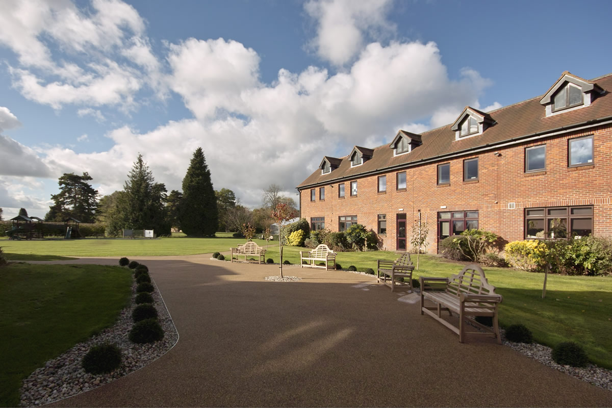 Edgar Taylor | Pipers Corner School Science Laboratory, Great Kingshill, Buckinghamshire